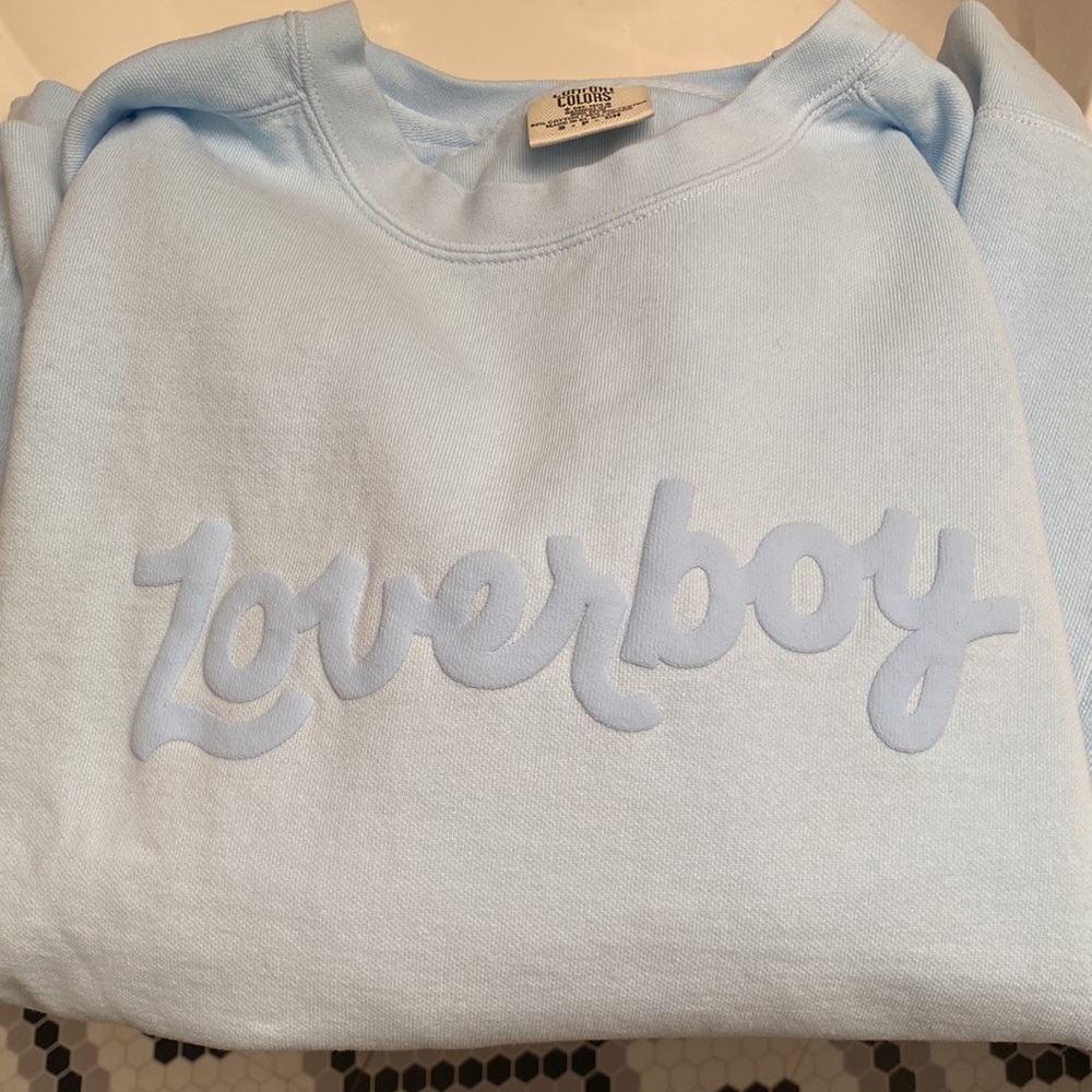 Loverboy “Batula” Pale Blue Graphic Crewneck Sweatshirt Womens Small